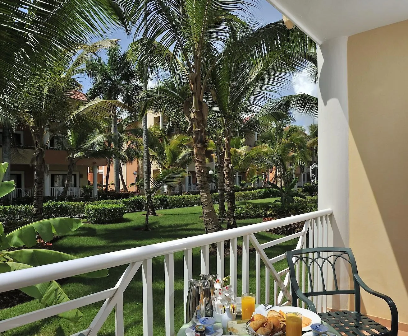 Hotel Bahia Principe Grand Turquesa Punta Cana