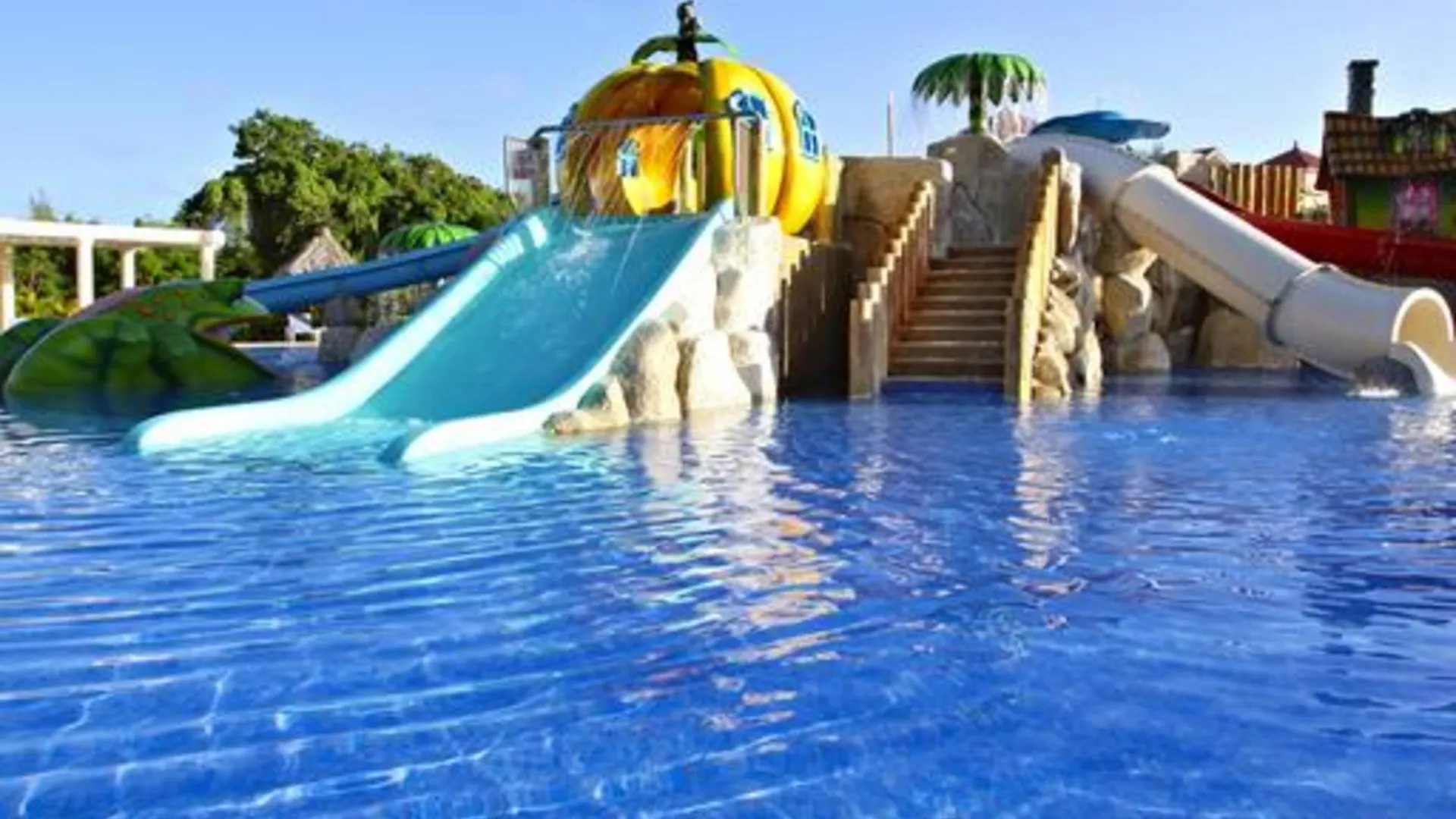 Hotel Bahia Principe Grand Turquesa Punta Cana Rezort