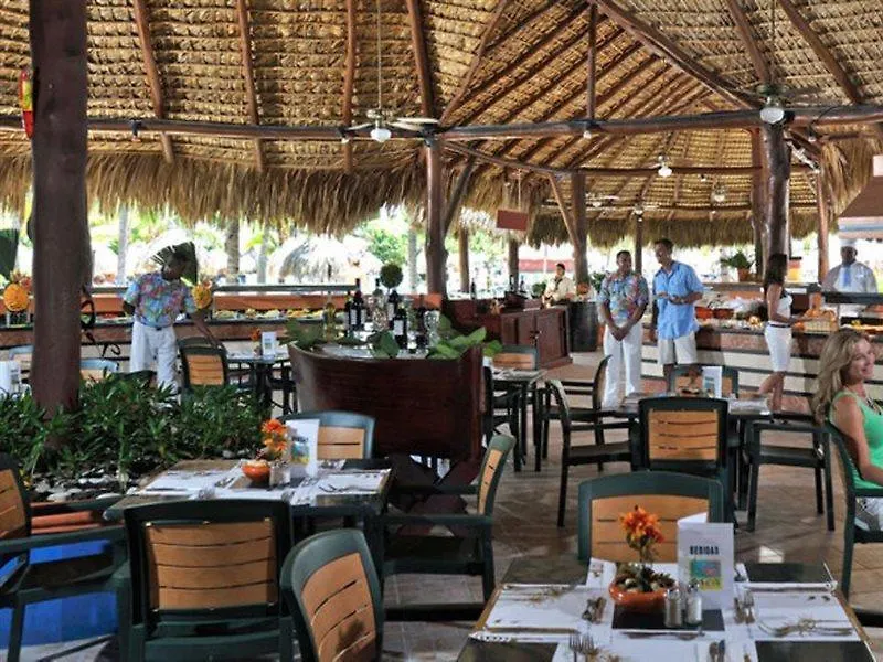 Hotel Bahia Principe Grand Turquesa Punta Cana Rezort
